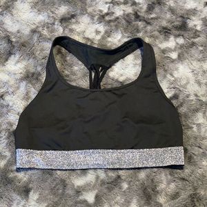 Victoria sports bra